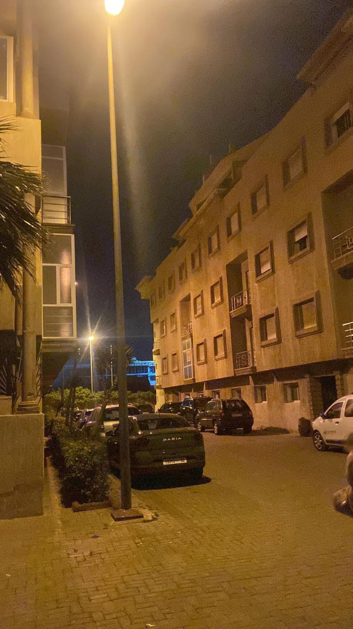 في اقامة